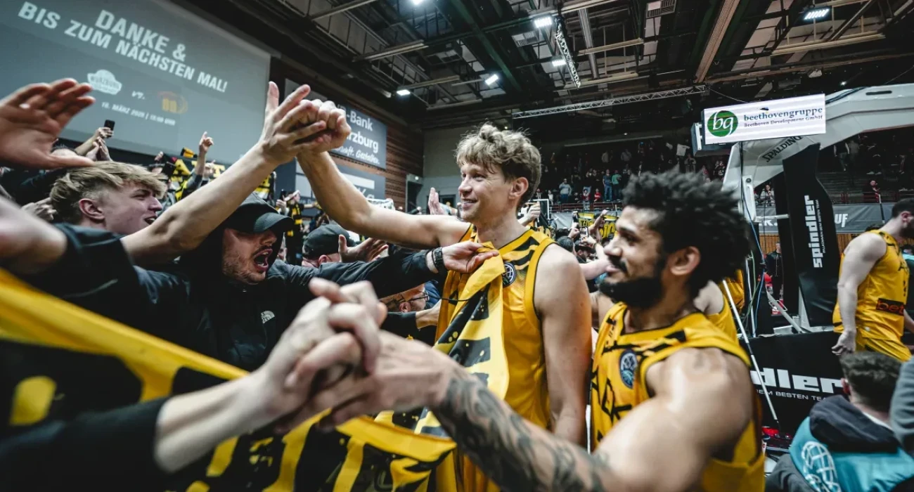 Ούτε στη Γαλλία μόνη η ΑΕΚ: Με 200 φιλάθλους κόντρα στη Ναντέρ