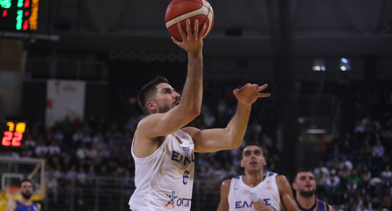 Στιγμιότυπο από το παιχνίδι ανάμεσα σε Ελλάδα και Ρουμανία, Πηγή: Eurokinissi