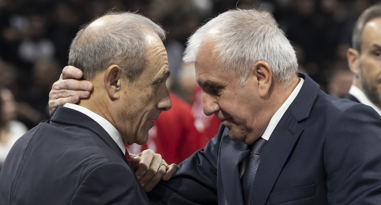 Οι δύο ζωντανοί θρύλοι της Euroleague, Ζέλικο Ομπράντοβιτς και Έτορε Μεσίνα / Πηγή: Srdjan Stevanovic / Euroleague Basketball via Getty Images