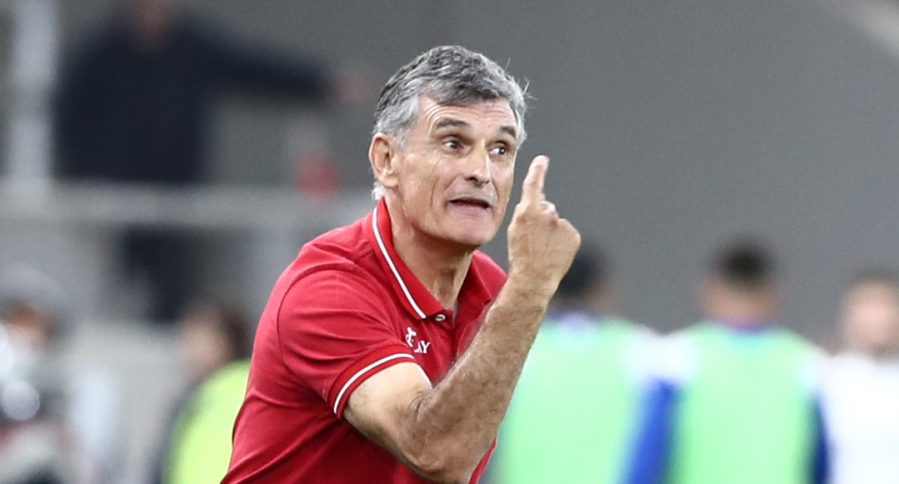 Ο Χοσέ Λουίς Μεντιλίμπαρ σε αγώνα του Ολυμπιακού / Πηγή: Intime