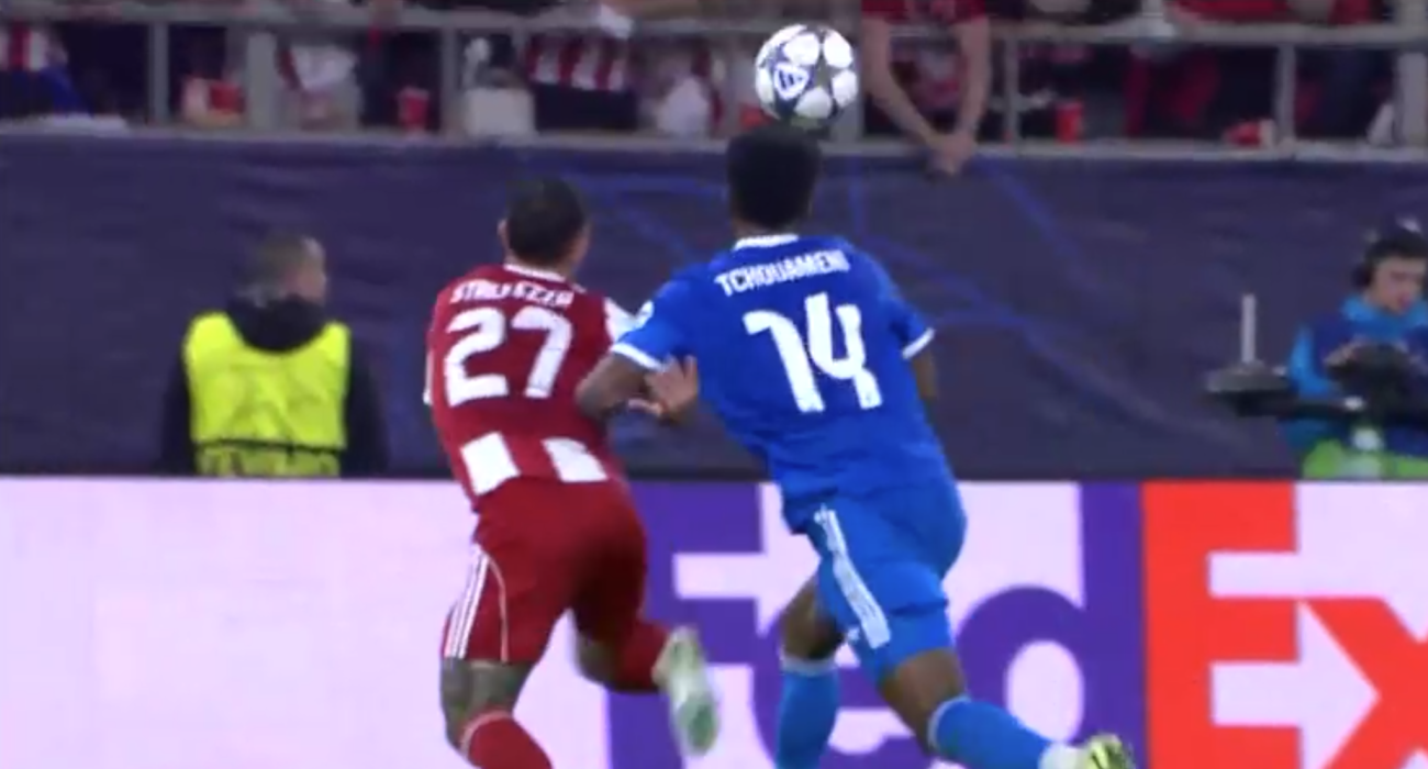 Η φάση που ο Ολυμπιακός διαμαρτυρήθηκε για πέναλτι / Screenshot