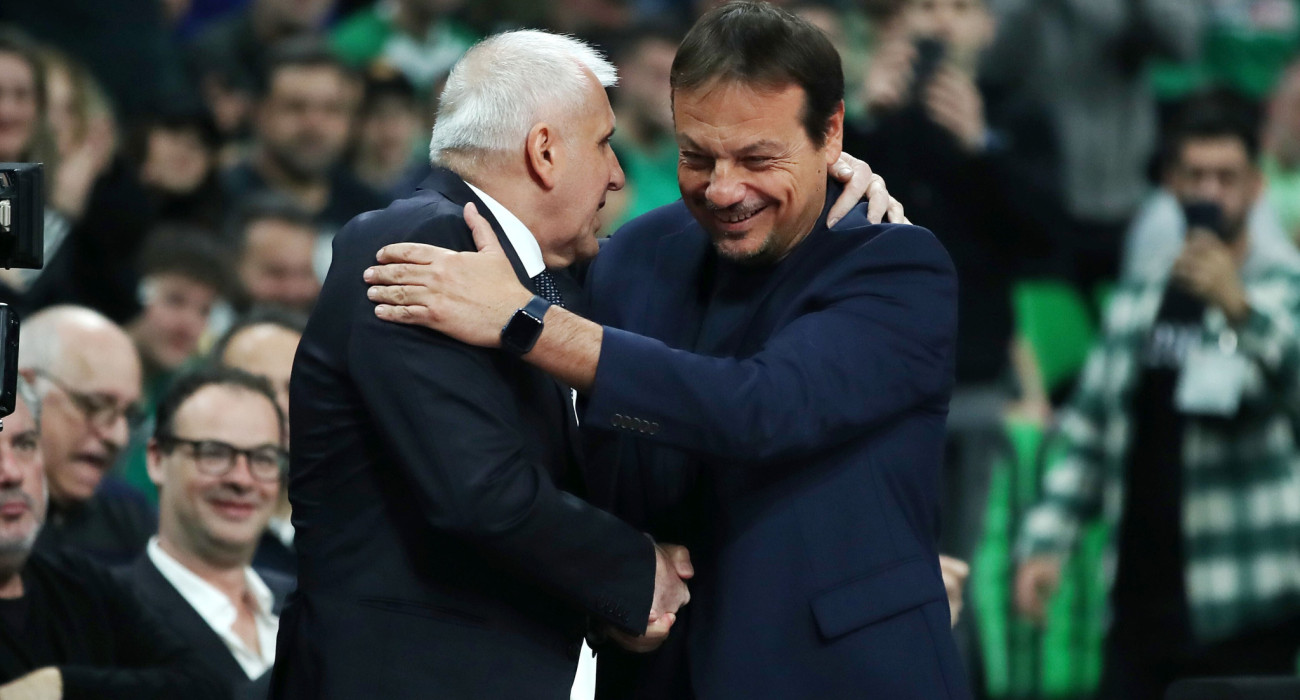 Λατρεία για Ομπράντοβιτς από τον κόσμο του Παναθηναϊκού - Η αγκαλιά με τον Αταμάν (vids)