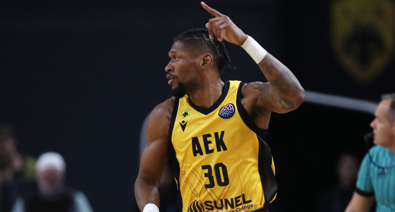 Ο Κρις Σίλβα - Πηγή; Intime