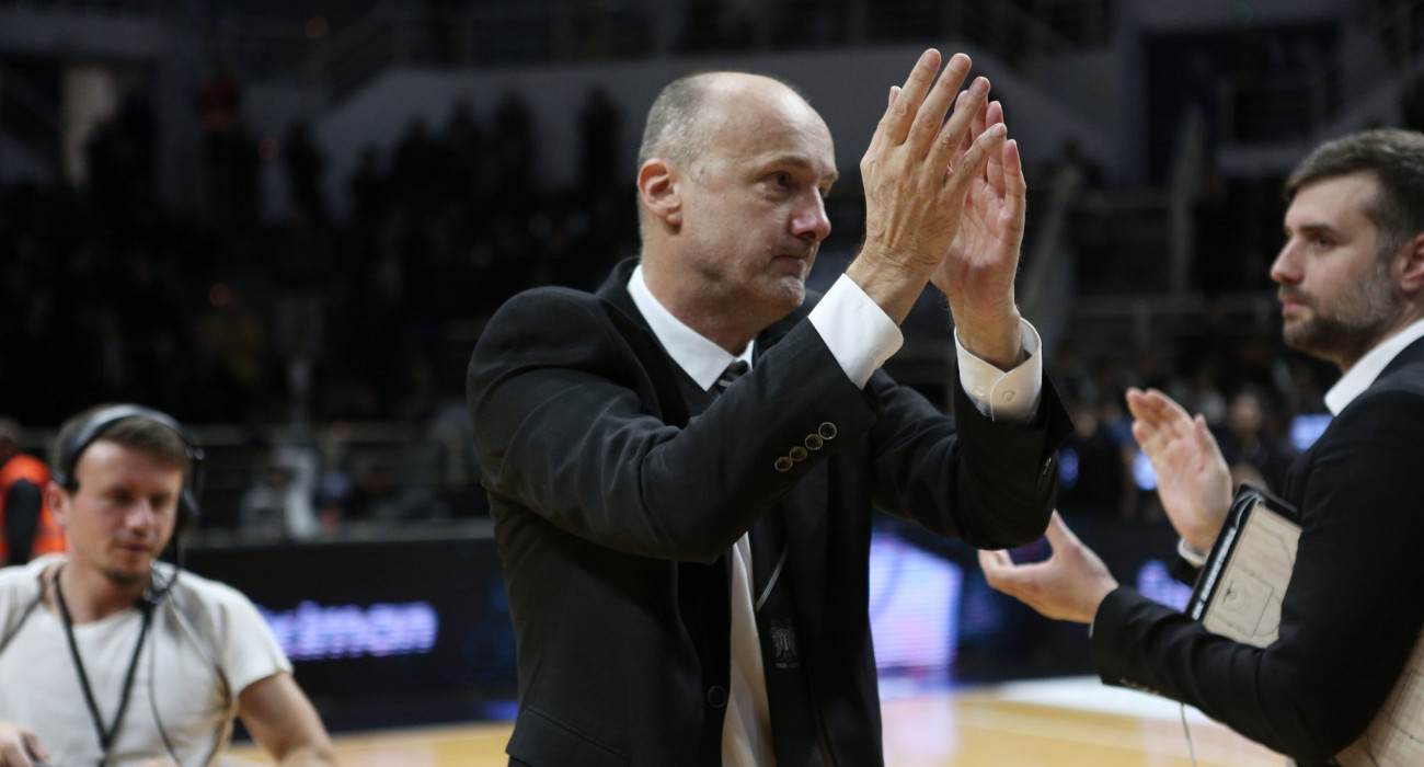 Ο Γιούρι Ζντοβτς - Πηγή: Intime