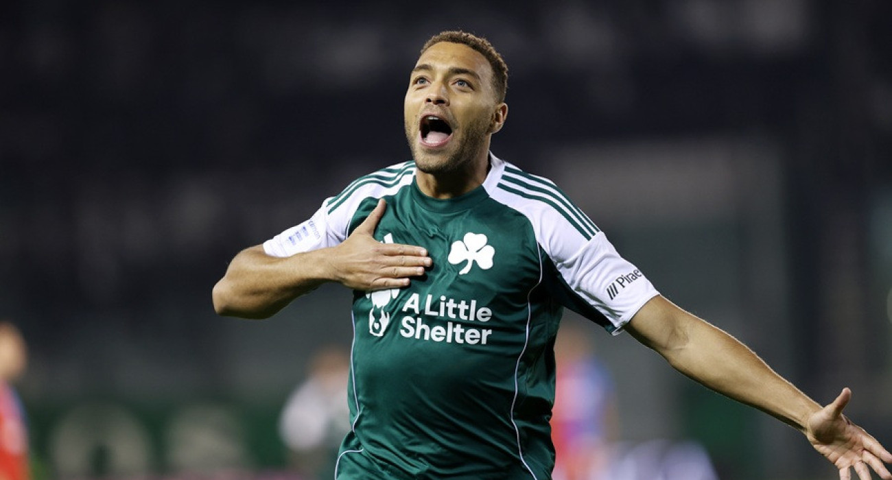 Ο Σίριλ Ντέσερς πανηγυρίζει / Πηγή: InTime