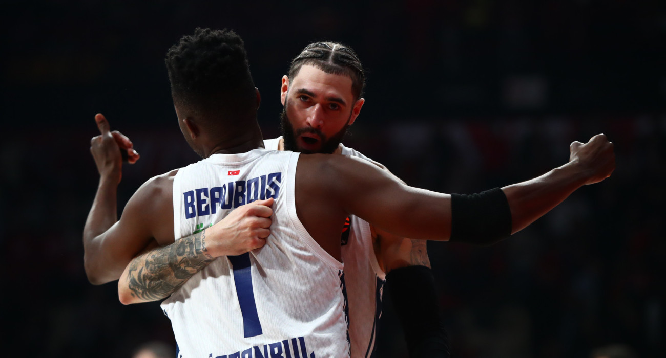 Οι παίκτες της Εφές πανηγυρίζουν/Πηγή: Eurokinissi