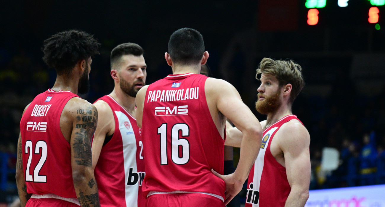 Παίκτες του ολυμπιακού / source: eurokinissi