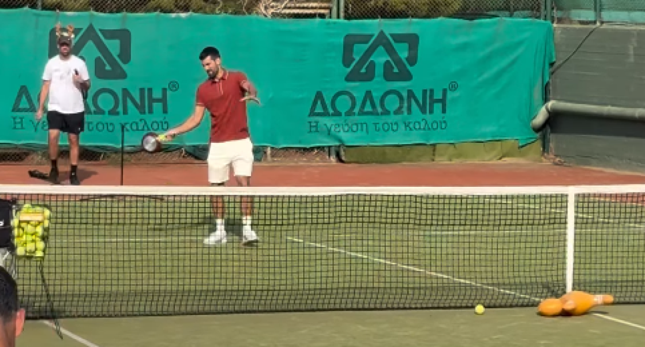 Ο Νόβακ Τζόκοβιτς με το... τηγάνι του / Screenshot