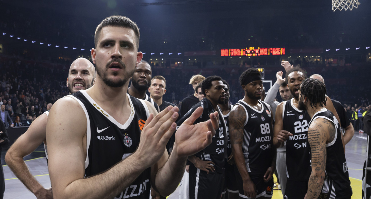 Έντονες αποδοκιμασίες του κόσμου της Παρτίζαν στους παίκτες της ομάδας, Πηγή΅: by Srdjan Stevanovic/Euroleague Basketball via Getty Images/Ideal Images