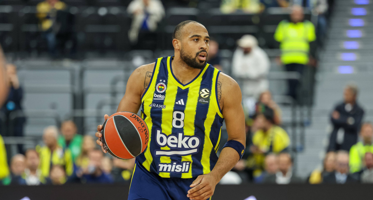 Ο Χόρτον Τάκερ με τη φανέλα της Φενέρμπαχτσε/Πηγή: imago