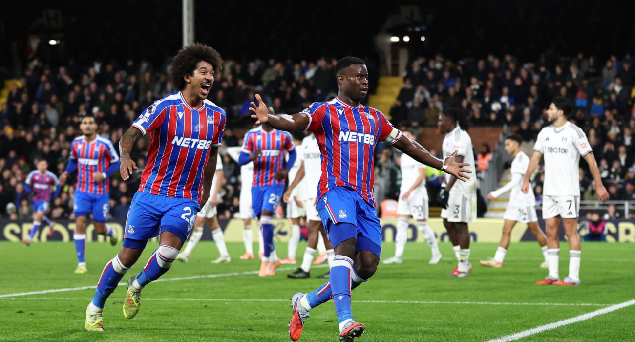 Ο Γκεχί πανηγυρίζει το νικητήριο τέρμα του για την Κρίσταλ Πάλας / Πηγή: Imago