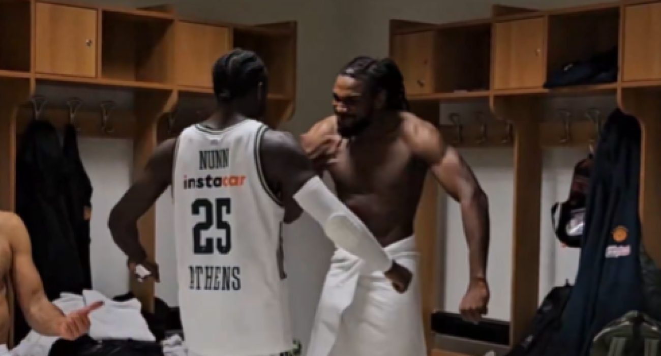 Οι πανηγυρισμοί στα αποδυτήρια του Παναθηναϊκού