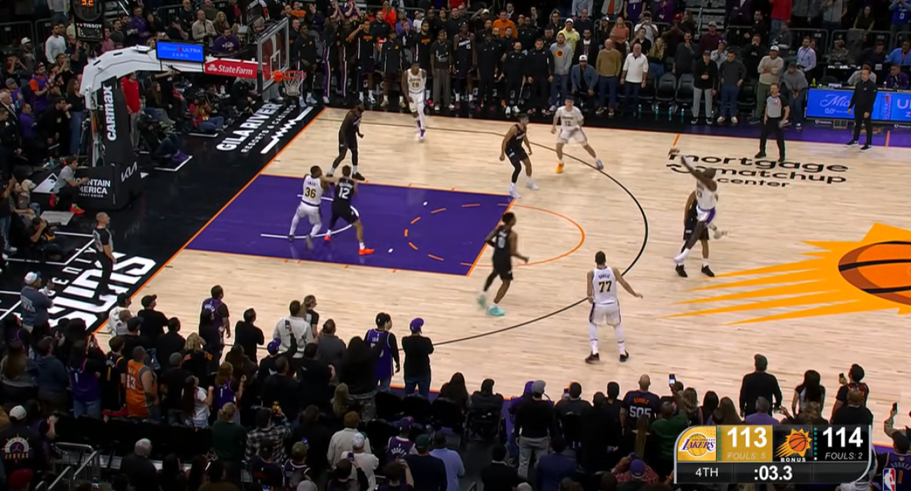 Το φινάλε-θρίλερ στο Φοίνιξ και ο Λεμπρόν που καθόρισε το αποτέλεσμα (video)