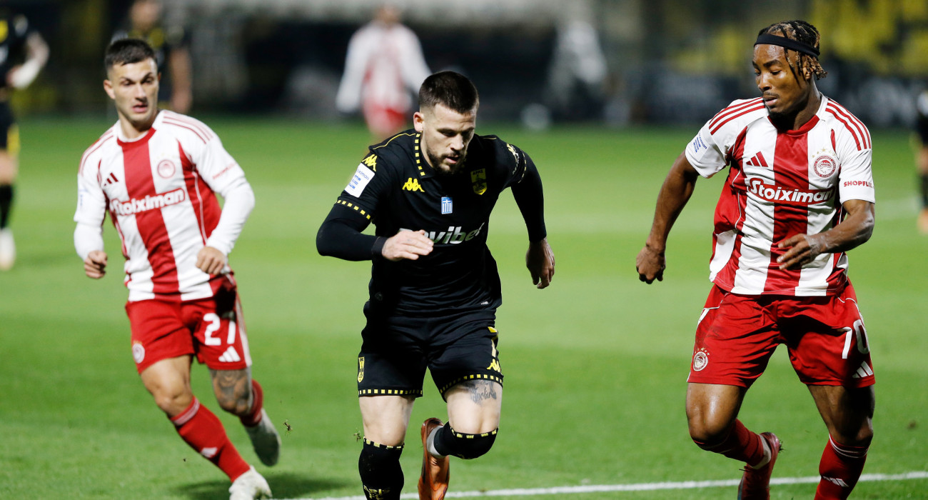 Στιγμιότυπο από την αναμέτρηση Άρης - Ολυμπιακός / Πηγή: Intime