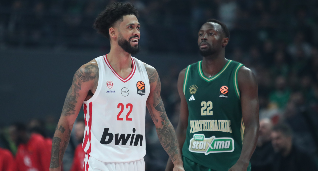 O Τάιλερ Ντόρσεϊ χαρούμενος και ο Τζέριαν Γκραντ προβληματισμένος / Πηγή: Eurokinissi