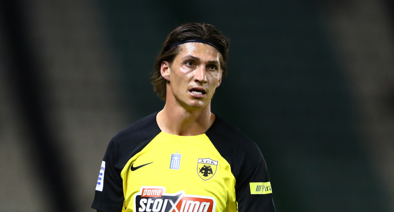 Ο Στίβεν Τσούμπερ με τη φανέλα της ΑΕΚ / Πηγή: Eurokinissi