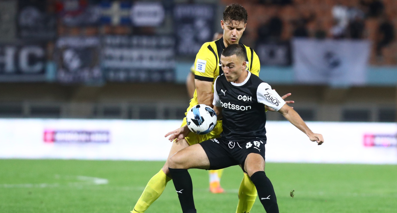 Ο Γιάννης Θεοδοσουλάκης με τον Φιλίπε Ρέλβας / Πηγή: Eurokinissi