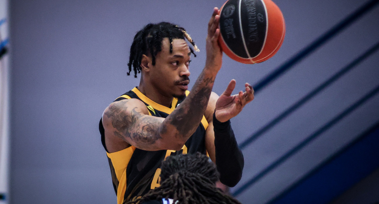 Ο Αντόνις Αρμς - Πηγή: Intime