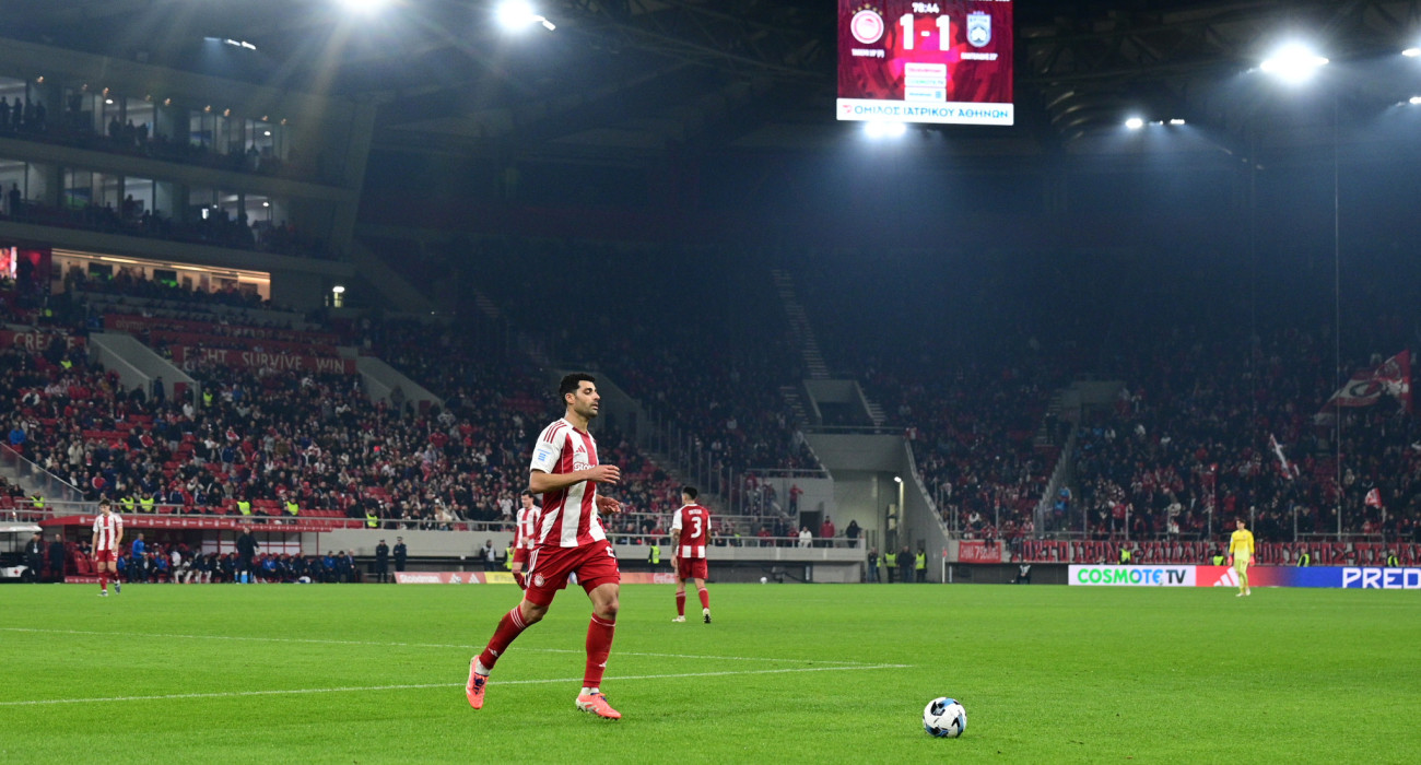 Ο Ταρέμι πηγαίνει... απογοητευμένος προς τη μπάλα / Πηγή: Eurokinissi