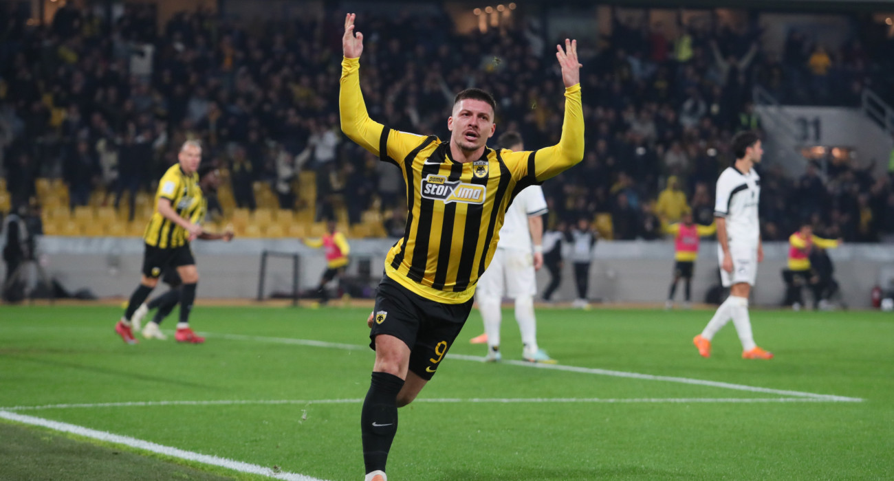 Ο Λούκα Γιόβιτς πανηγυρίζει / Πηγή: Eurokinissi