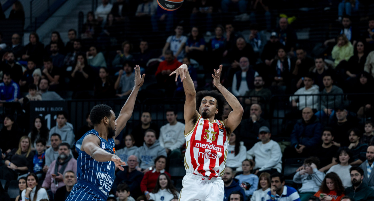 «Υπερηχητικός» Ερυθρός Αστέρας, έκανε... παρέλαση στην Πόλη με +22