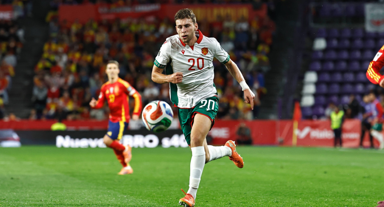 Ο Μαρτίν Γκεοργίεφ με την φανέλα της Εθνικής Βουλγαρίας / Πηγή: Imago