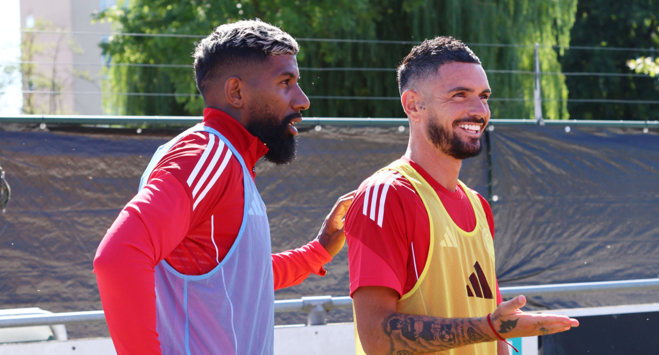 Ο Ροντινέι μαζί με τον Καμπελά / Πηγή: intim