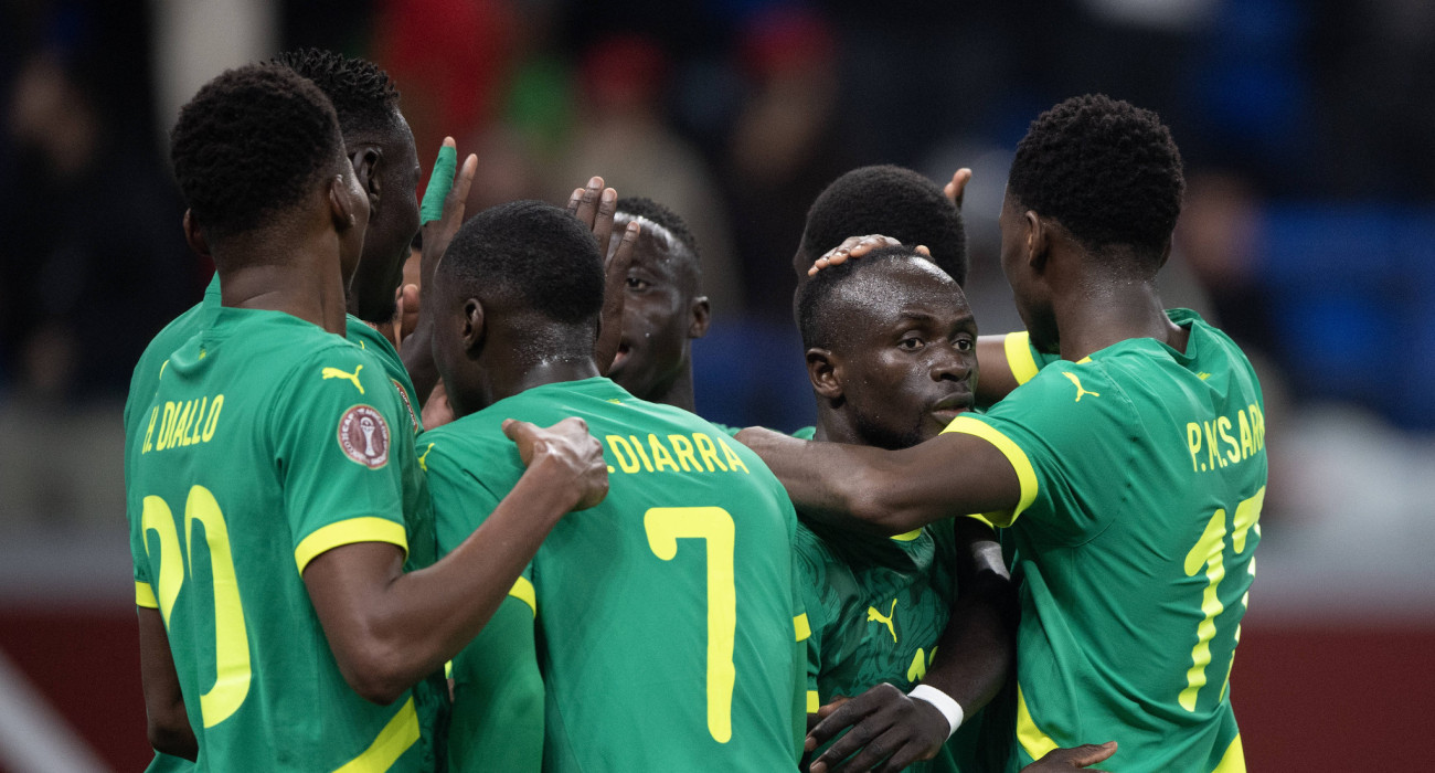 Οι ποδοσφαιριστές της Σενεγάλης πανηγυρίζουν / Πηγή: Imago