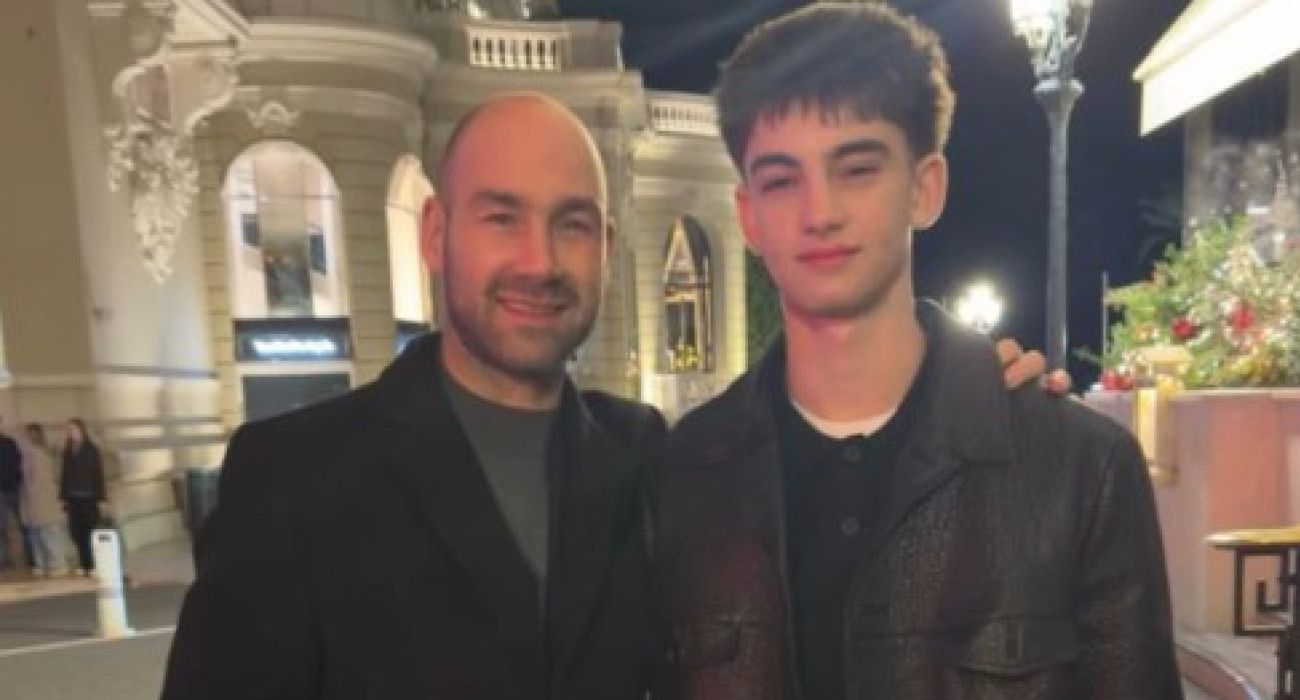 Ο γιος του Σπανούλη έγινε 16 και είναι ήδη ψηλότερος από τον πατέρα - Η ανάρτηση από το Ροβανιέμι