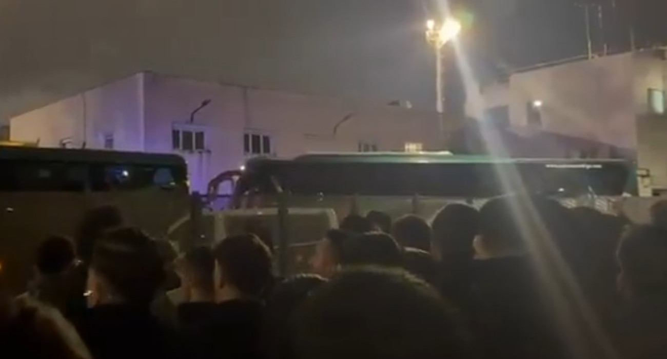 Λαϊκά δικαστήρια από τους οπαδούς της Βαλένθια - Έσπασαν το πούλμαν της ομάδας