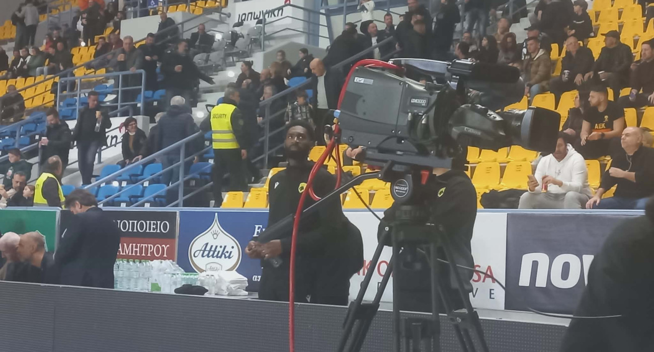 Ο λόγος που ο Φίζελ έμεινε εκτός αποστολής για την ΑΕΚ κόντρα στην Καρδίτσα