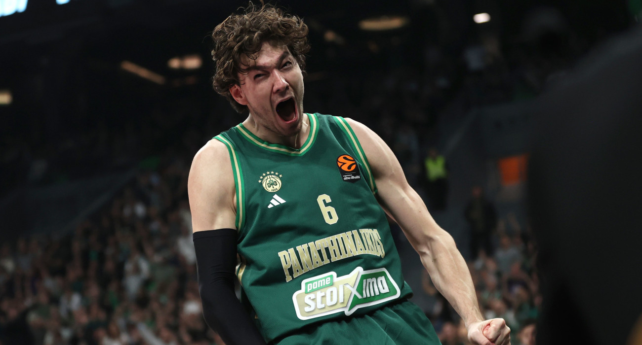 Ο Τζέντι Οσμάν κάρφωσε και αποθεώθηκε από την εξέδρα / Πηγή: ΙΝΤΙΜΕ