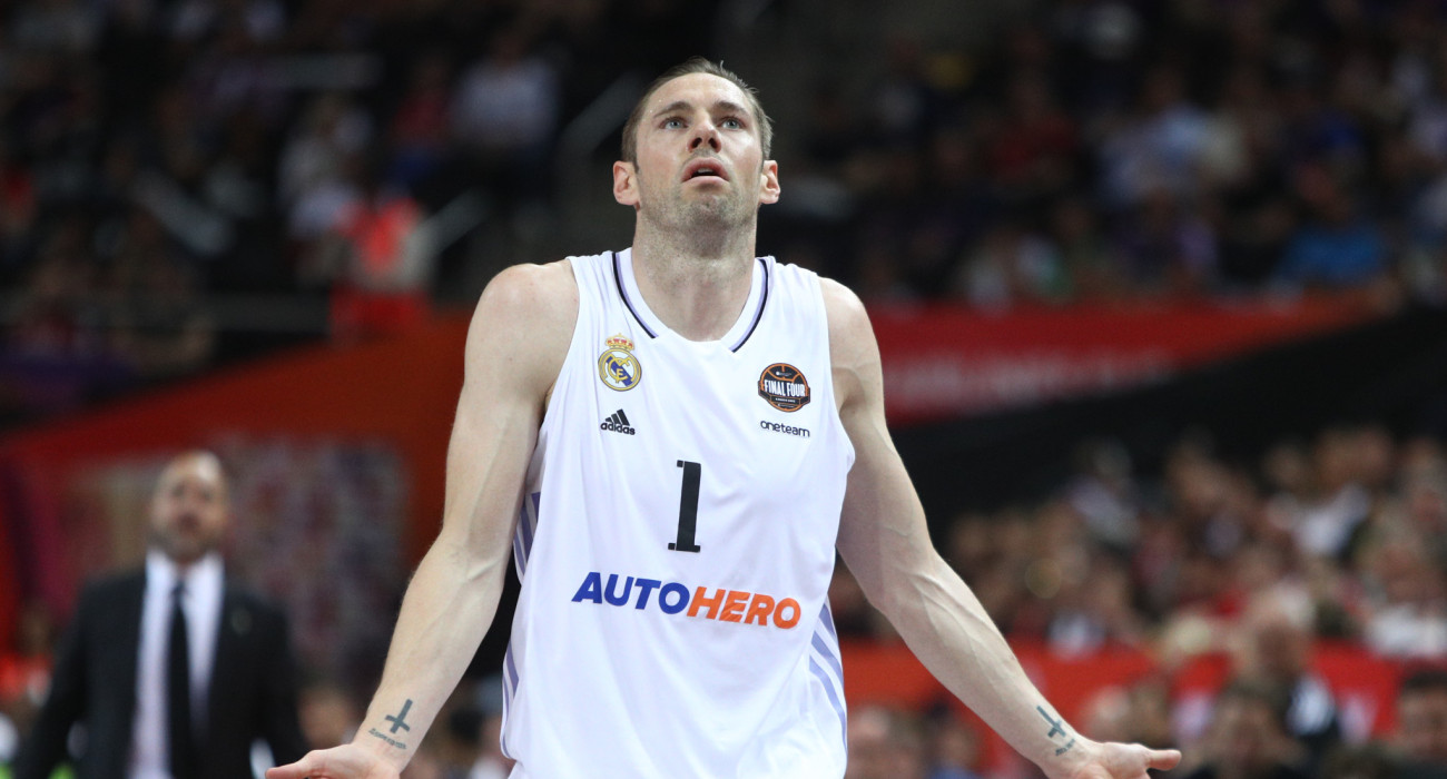 Ο Φαμπιάν Κοζέρ με τη φανέλα της Ρεάλ Μαδρίτης, Πηγή: Eurokinissi