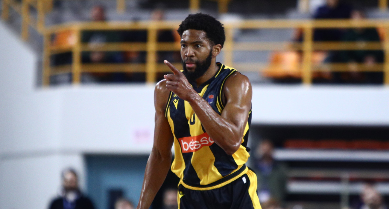 Ο Τσέισον Ραντλ με τη φανέλα της ΑΕΚ / Πηγή: Eurokinissi