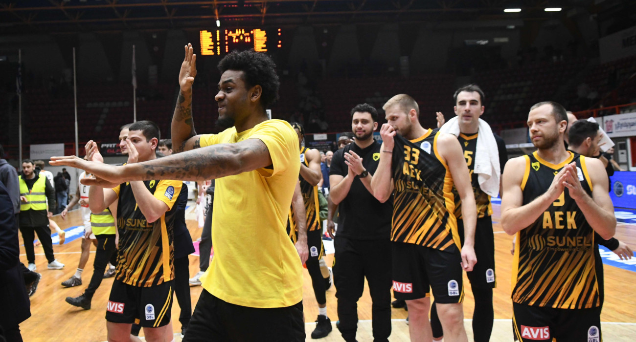 Ο Γκρεγκ Μπράουν με την ΑΕΚ - Πηγή: Eurokinissi