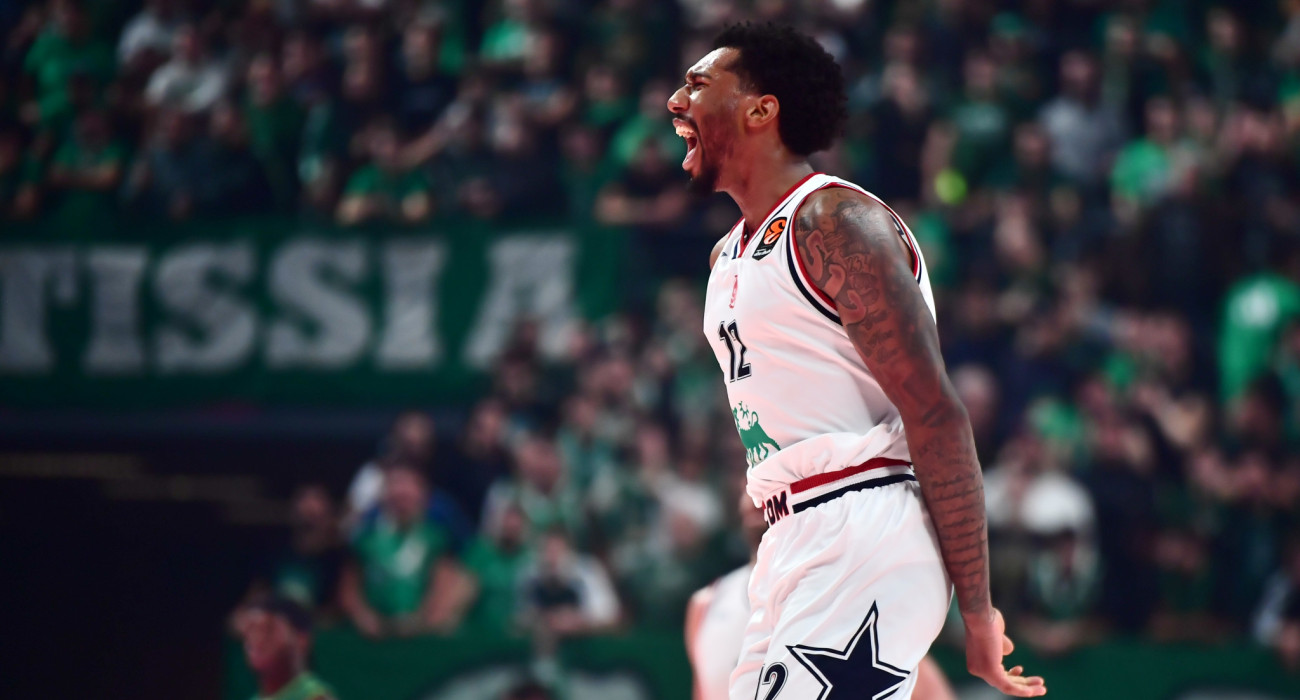 Ο Αρμονι Μπρουκς με την Αρμανι Μιλανο / πηγη: eurokinissi