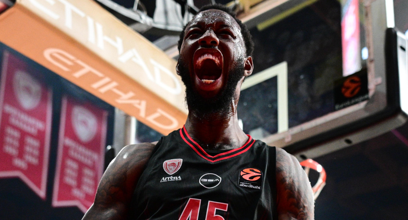 Ο Ντόντα Χολ πανηγυρίζει έξαλλα - Πηγή: Eurokinissi