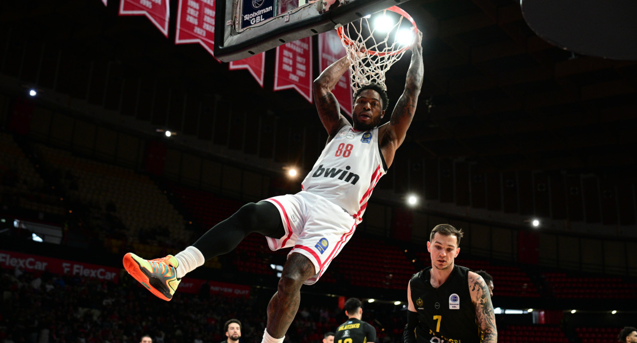 Κάρφωμα του Ταϊρίκ Τζόουνς / πηγή: eurokinissi