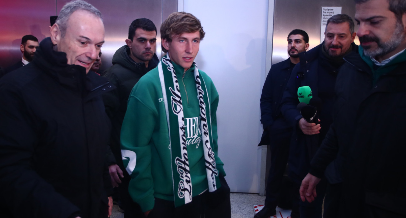 Ο Σαντίνο Αντίνο έφτασε στην Αθήνα / Πηγή: Eurokinissi