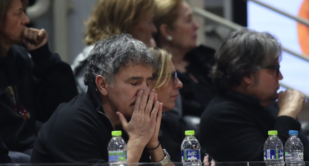 Η αγωνία «ζωγραφισμένη» στο πρόσωπο του Τέλη Μυστακίδη (photos)