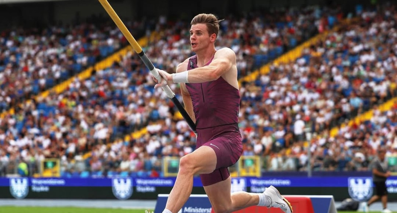 Ο Κρις Νίλσεν / Πηγή: Fly Athens