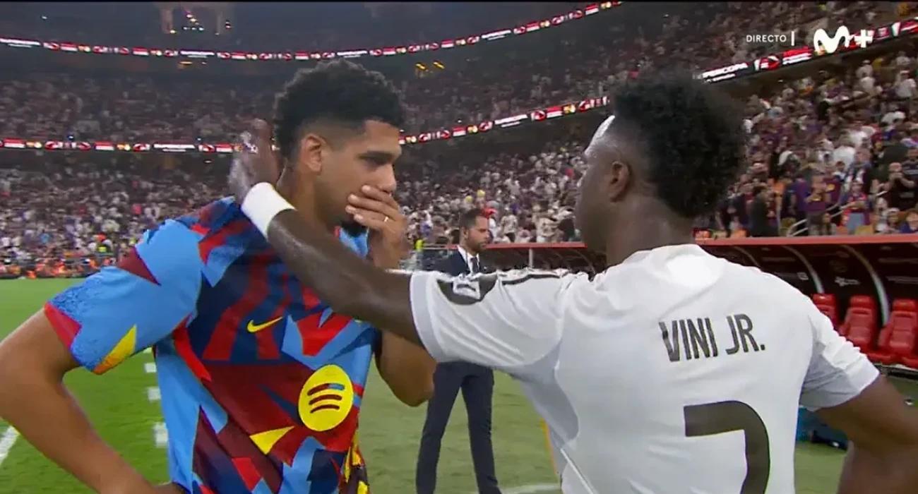 Ο Αραούχο με τον Βινίσιους / Screenshot