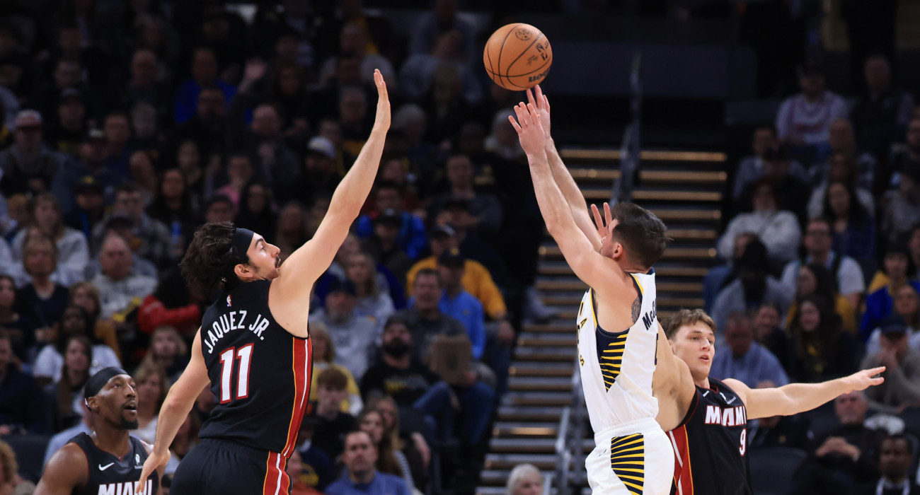 Πέισερς - Χιτ/Photo by Justin Casterline/Getty Images