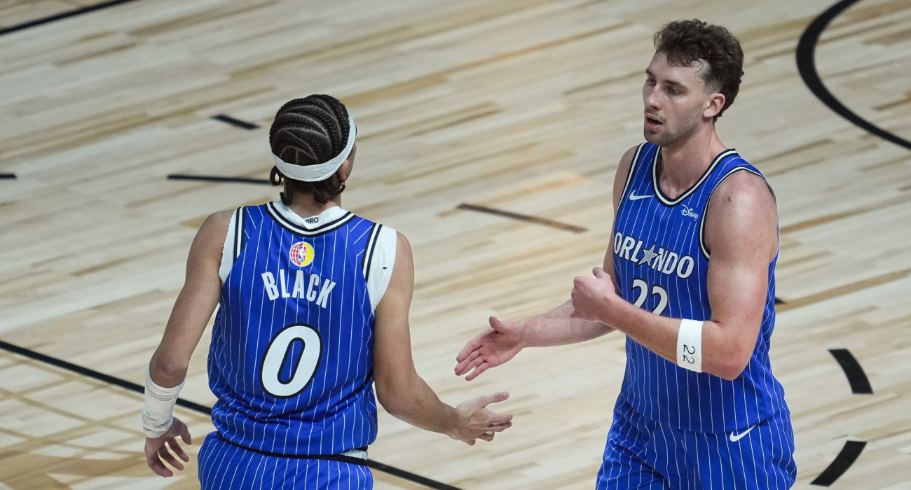 Άντονι Μπλακ και Φραντς Βάγκνερ - Photo by Soeren Stache/picture alliance via Getty Images