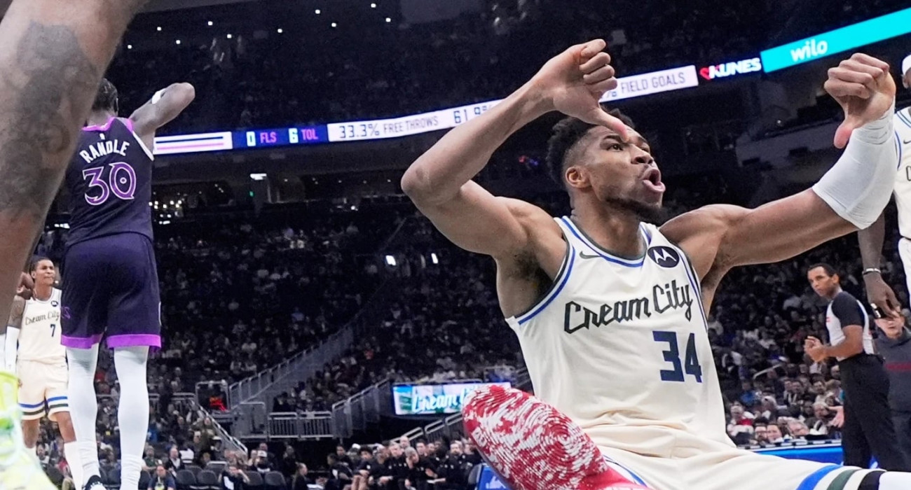 O Γιάννης απαντάει στη γιούχα με... γιούχα / Screenshot