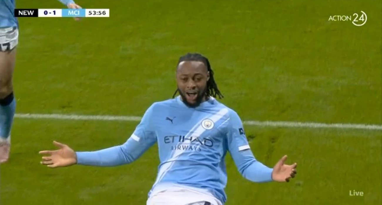 Ο Σεμένιο πανηγυρίζει στο Νιουκάστλ-Μάντσεστερ Σίτι / Screenshot