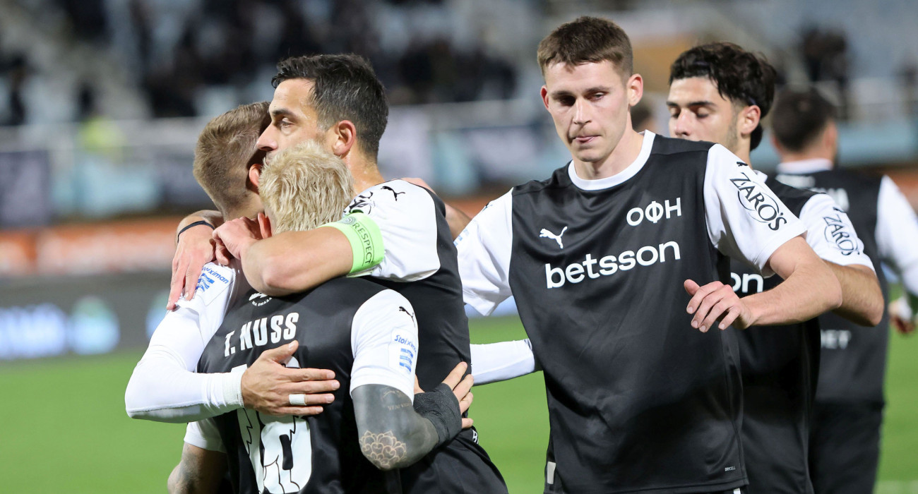 Οι ποδοσφαιριστές του ΟΦΗ πανηγυρίζουν / Πηγή: Intime