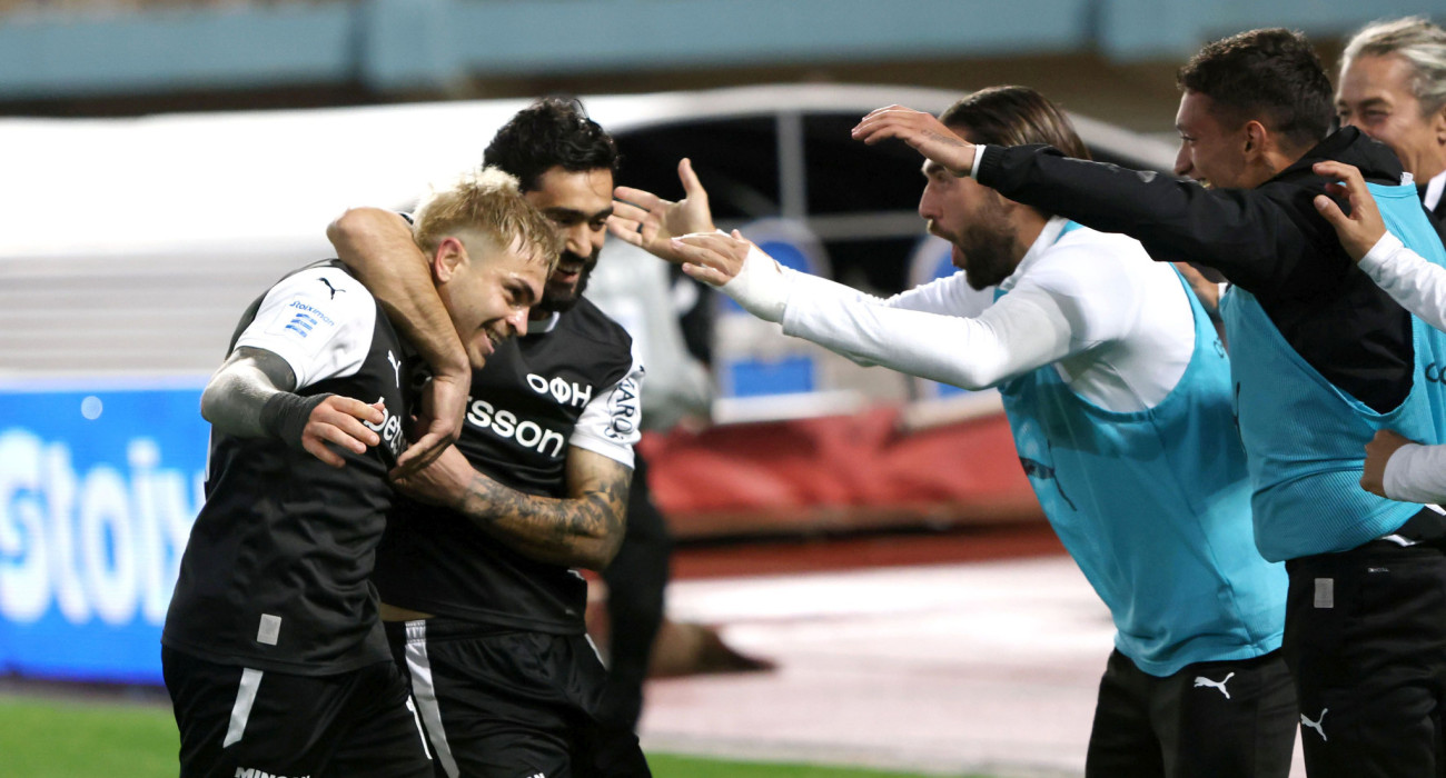 Οι ποδοσφαιριστές του ΟΦΗ πανηγυρίζουν / Πηγή: Intime