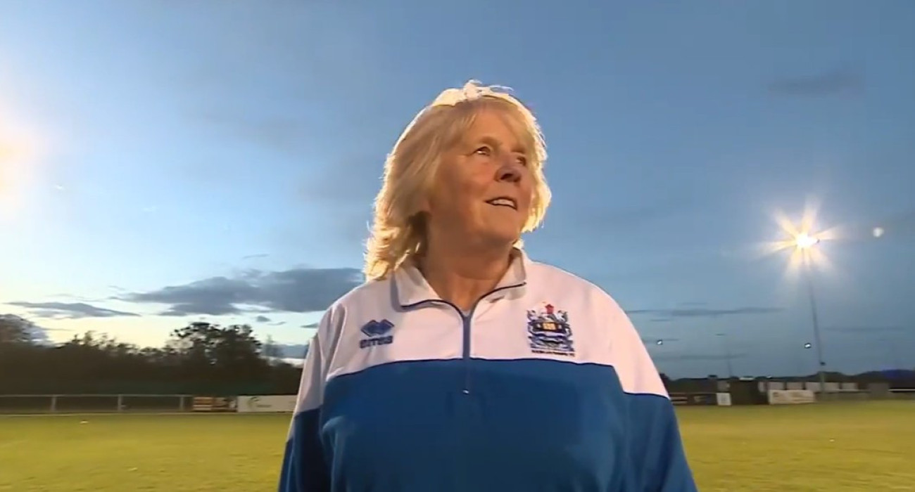 H Τζάκι Φρίμαν / Screenshot