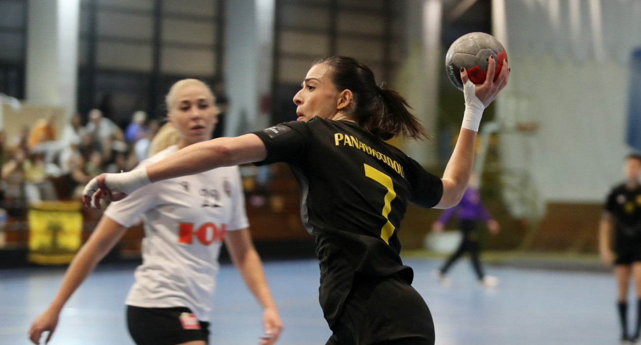 Φάση από αγώνα της ΑΕΚ στο χάντμπολ γυναικών / Πηγή: Eurokinissi